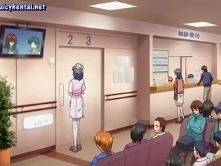 Prsatá anime zdravotní sestra olizuje velký kohout